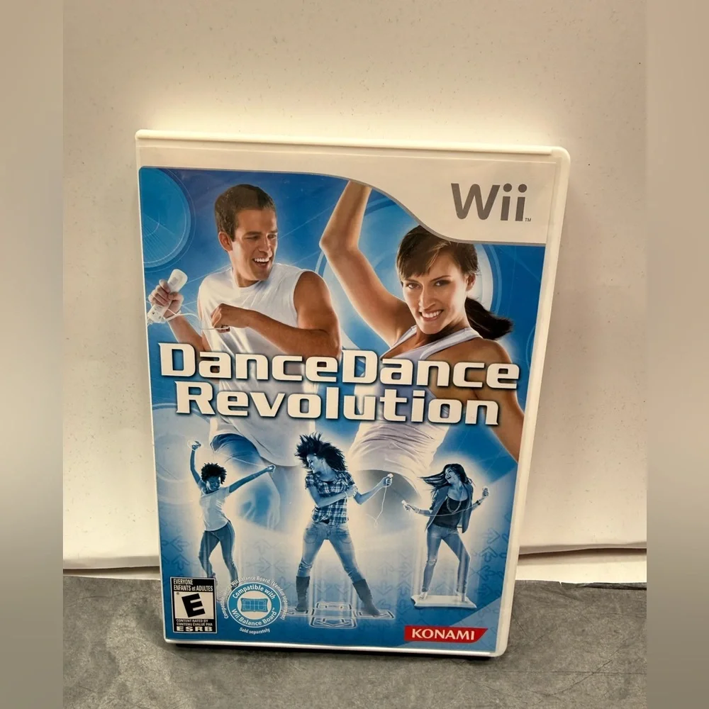 EUC Nintendo Wii Dance Dance Revolution Video Game
